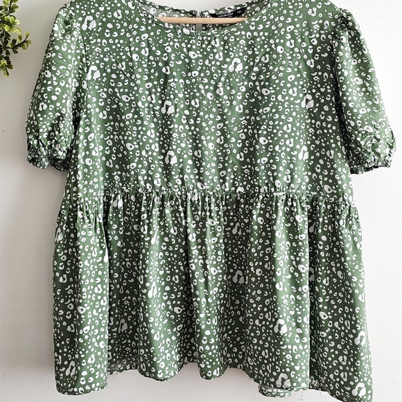 Women's Olive Green All Over Print Round Neck Boho Short Sleeve Blouse Size XL - Picture 13 of 16